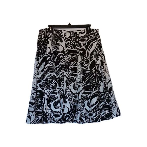 Chico's Size 3 (US XL) Black/White Abstract Cotton/Silk Circular Midi Skirt - Picture 2 of 5